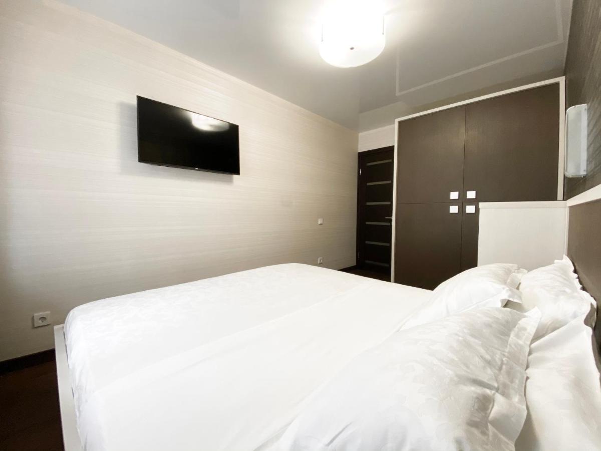 Luxury 2-Bedroom River View Dnepropetrovsk Exterior foto